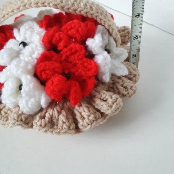 Flower in Basket Crochet Stitches Vintage Decor - Picture 8 of 12